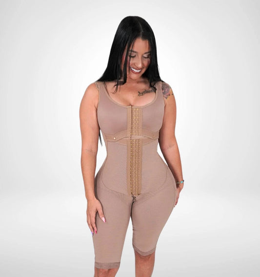 Faja Aleana 7008 Post Operatoria 2da Etapa con brasier incluido 4 tallas más grande en los glúteos con abertura