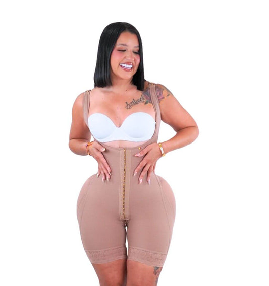 Faja Mamacita 7029 Mediana Compresión 2 Varillas y con Zipper