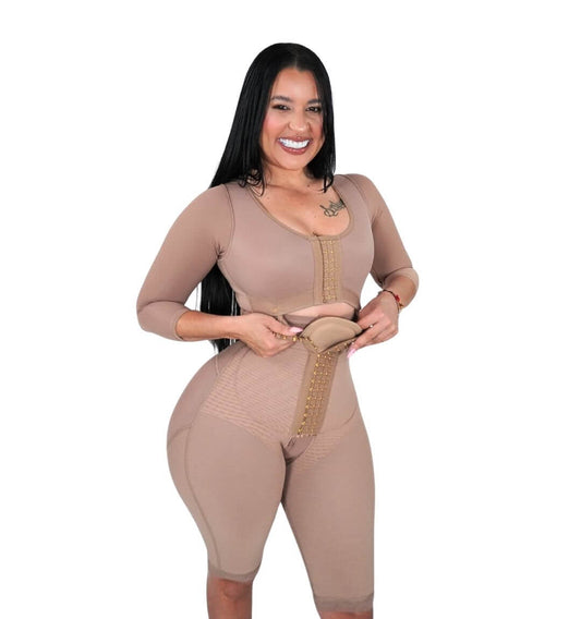 Faja Nashita 7009 Post Operatoria 2da Etapa con mangas 4 tallas más grande en los glúteos con abertura