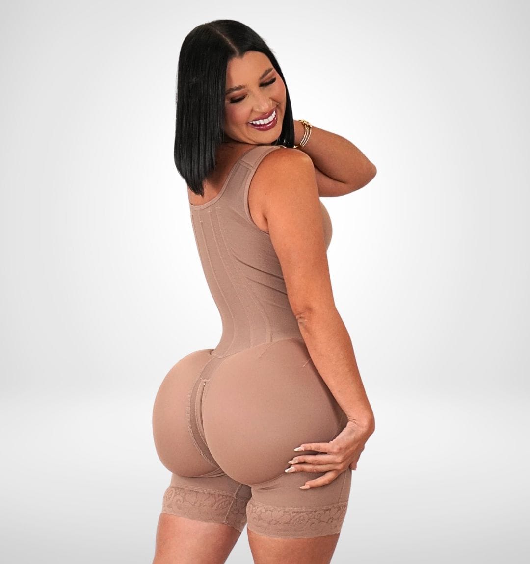 Faja Reloj de Arena 7034 Tela Terapéutica 4 tallas más grande en los glúteos 15 Varillas y con Zipper