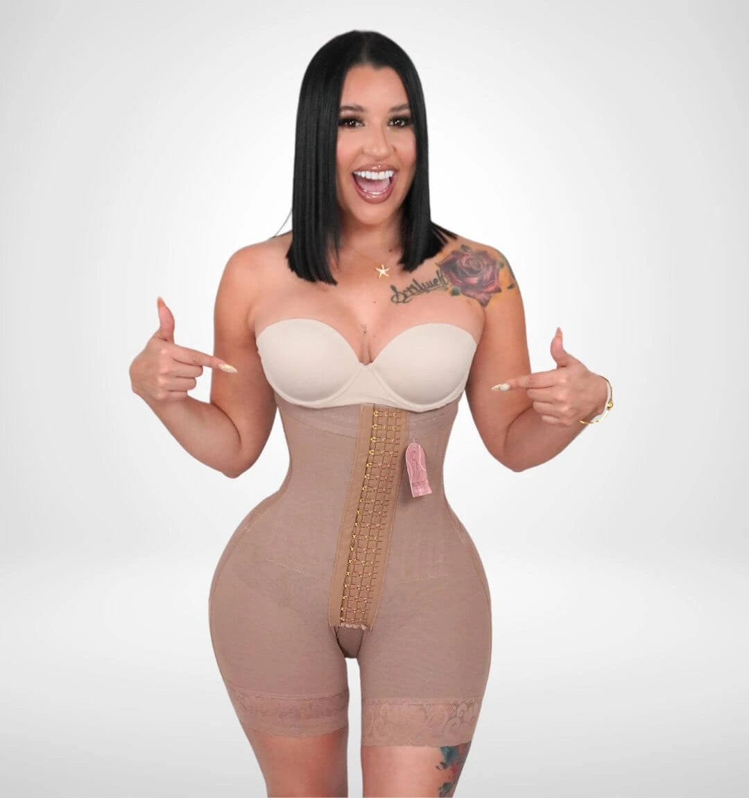 Faja Strapless Jany 7014 Post Operatoria 3ra Etapa 2 tallas más grande en los glúteos con zipper en la zona íntima y realce de glúteos