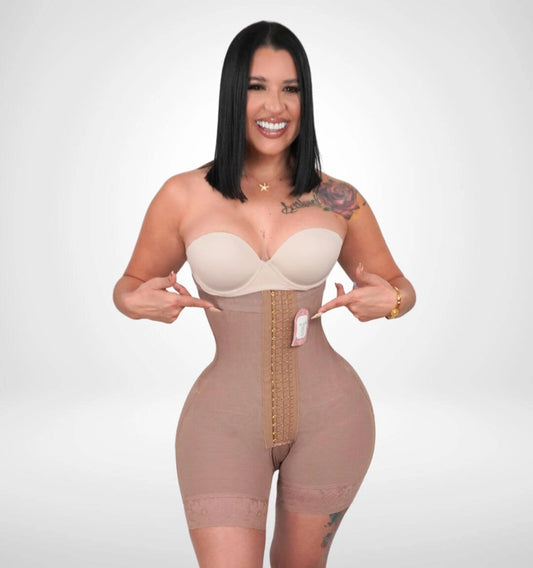 Faja Strapless Tita 7013 Post Operatoria 3ra Etapa 2 tallas más grande en los glúteos con abertura en la zona íntima y realce de glúteos