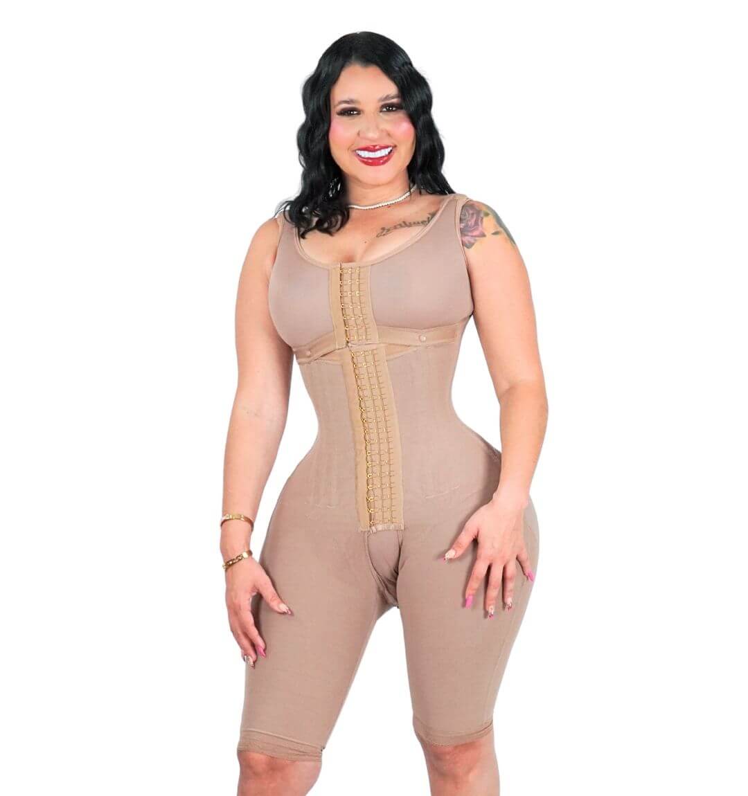 Faja Yarielis 7024 Post Operatoria 3ra Etapa 2 tallas más grande en los glúteos y zipper en la zona íntima