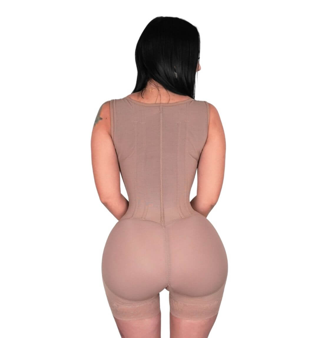 Faja Yesenia 7019 Post Operatoria 3ra Etapa 2 tallas más grande en los glúteos con abertura en la zona íntima y realce de glúteos