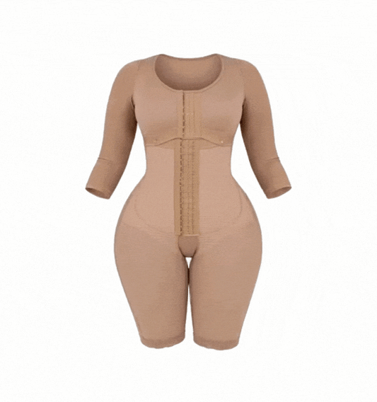 Faja Baby 7010 Post Operatoria 2da Etapa con mangas 4 tallas más grande en los glúteos con zipper